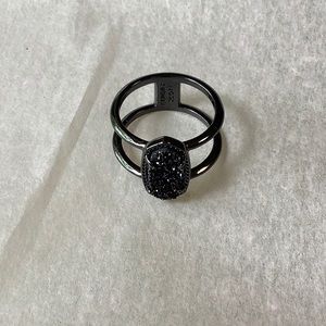 Kendra Scott elyse ring. Size 8